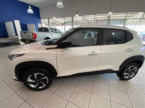 Vehicle Image for 2/3for Nissan Magnite 1.0 Visia auto (automatic | petrol)